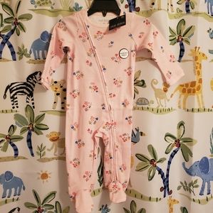 Baby Sleepwear (color innocent pink)